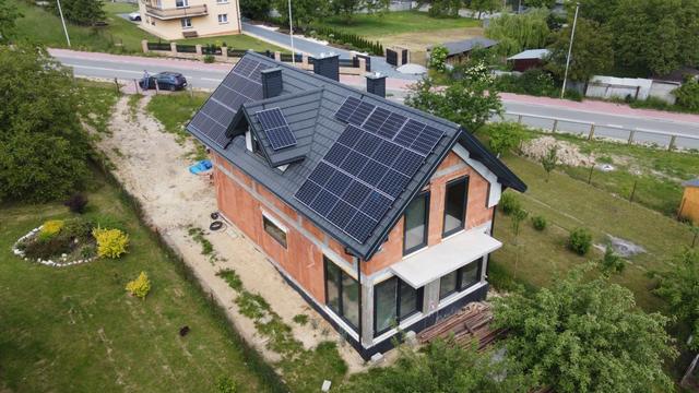 Instalacja na dachu — Małogoszcz